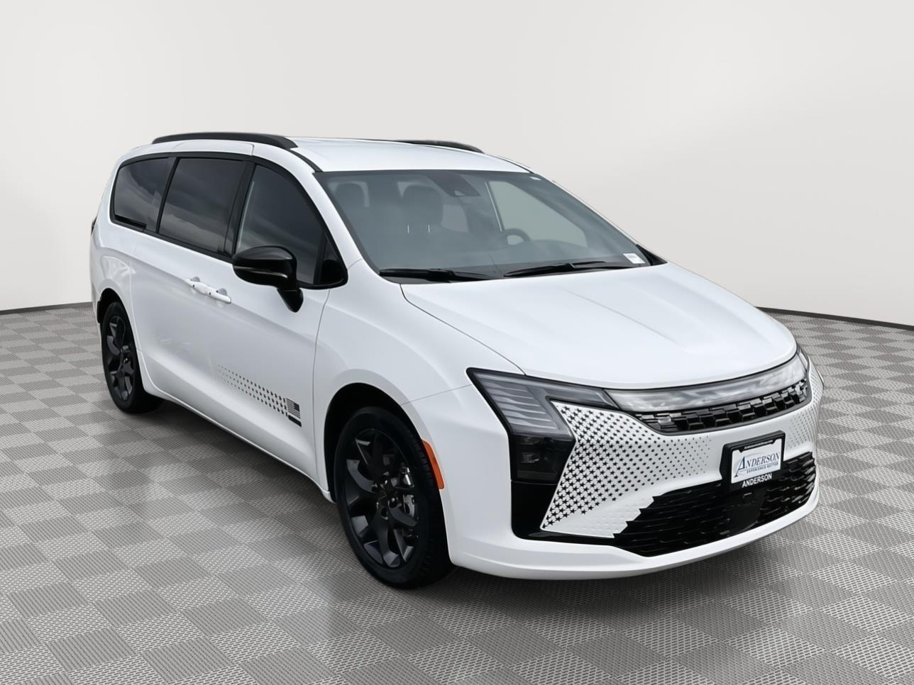 Vehicle photo 7