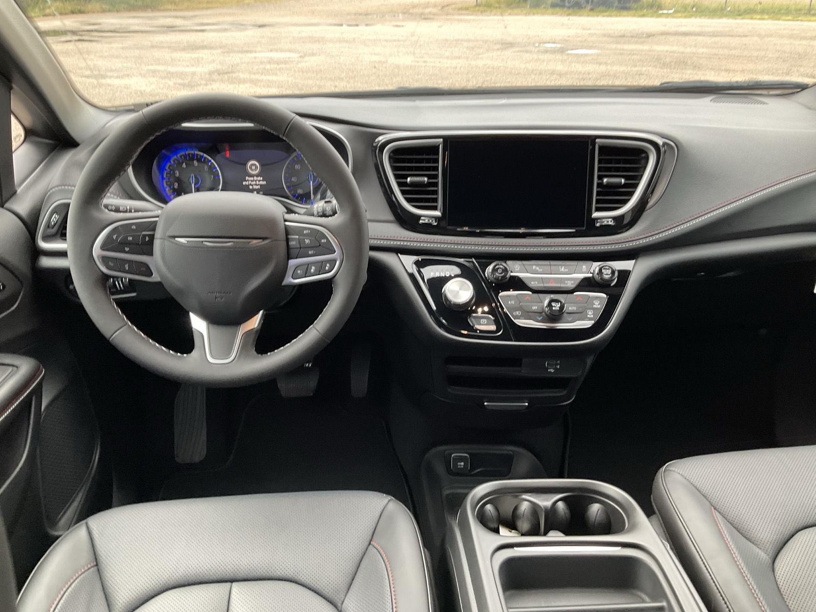 Vehicle photo 20
