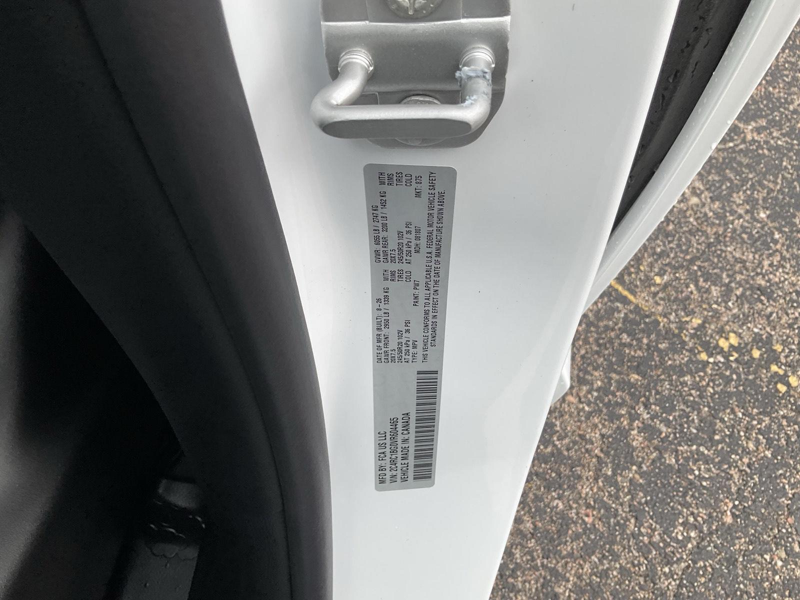 Vehicle photo 21