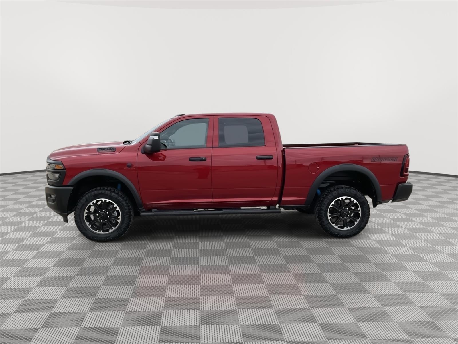Vehicle photo 2