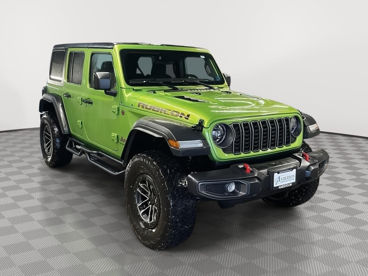 Vehicle photo 8