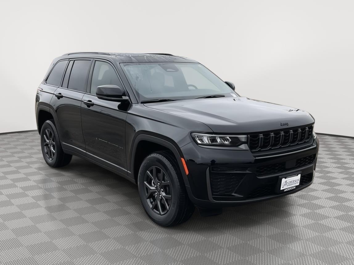 Vehicle photo 7