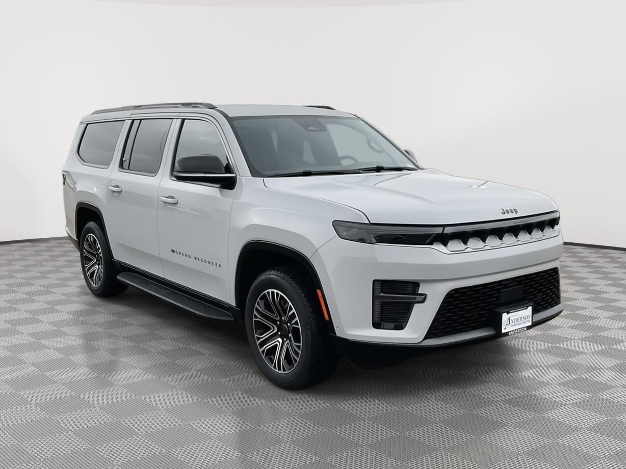 Vehicle photo 7
