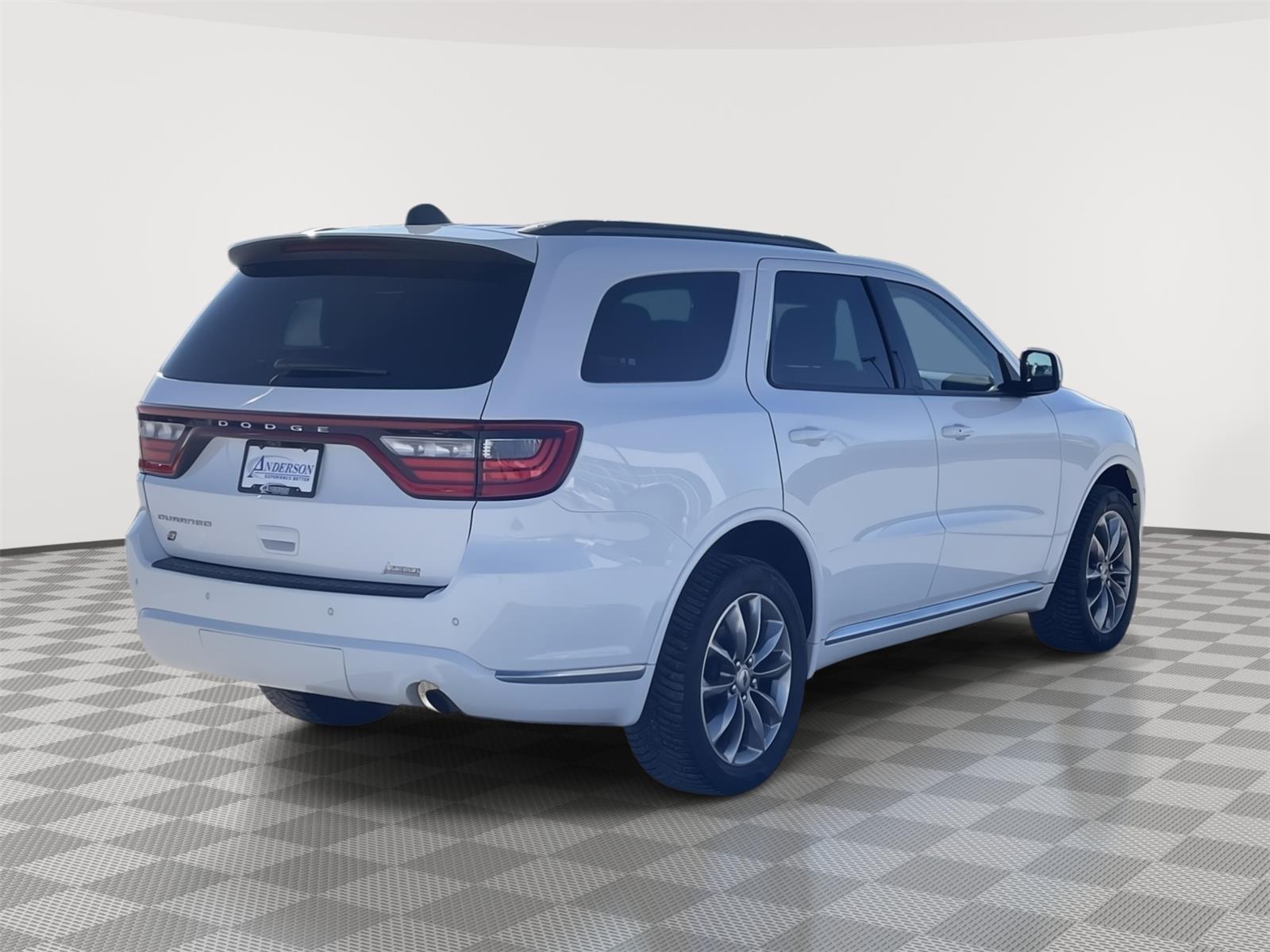 Vehicle photo 6