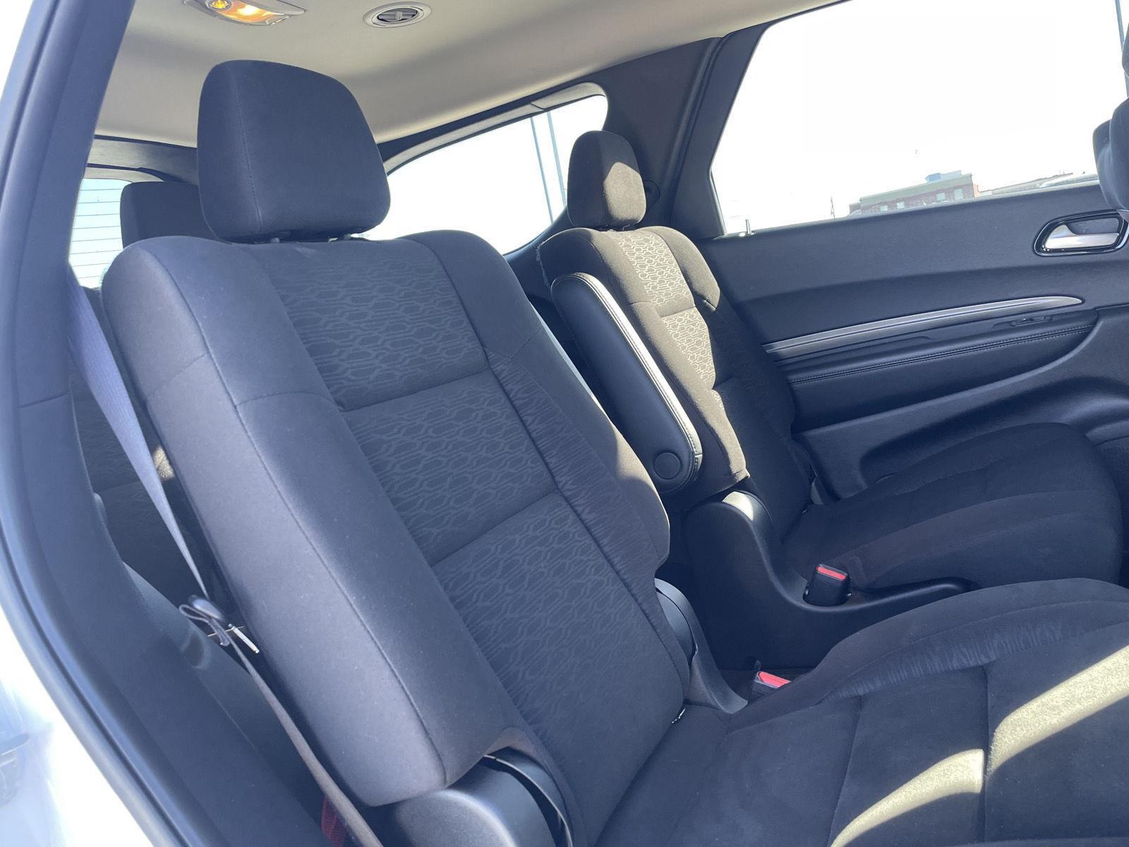 Vehicle photo 21