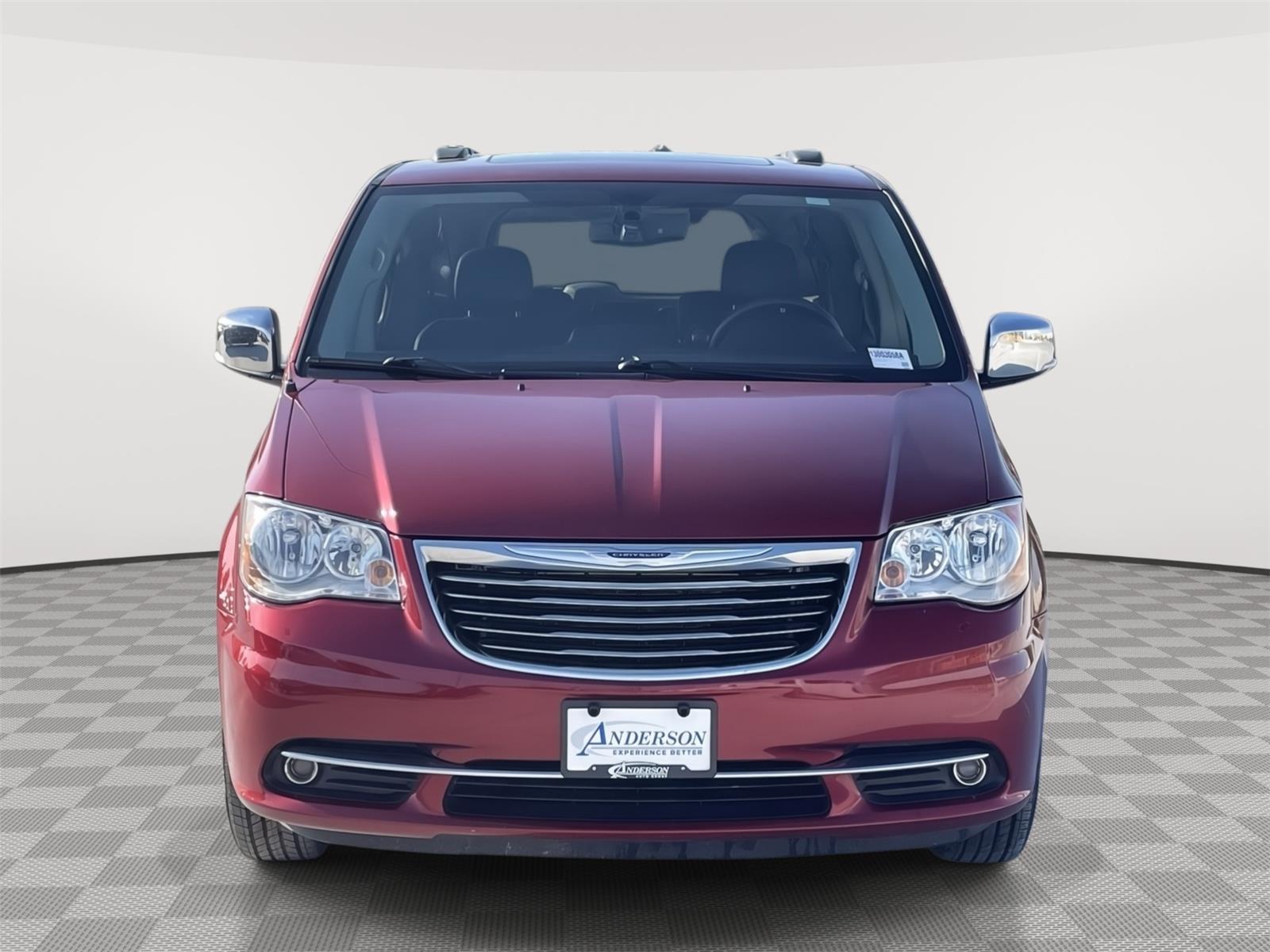 Vehicle photo 9