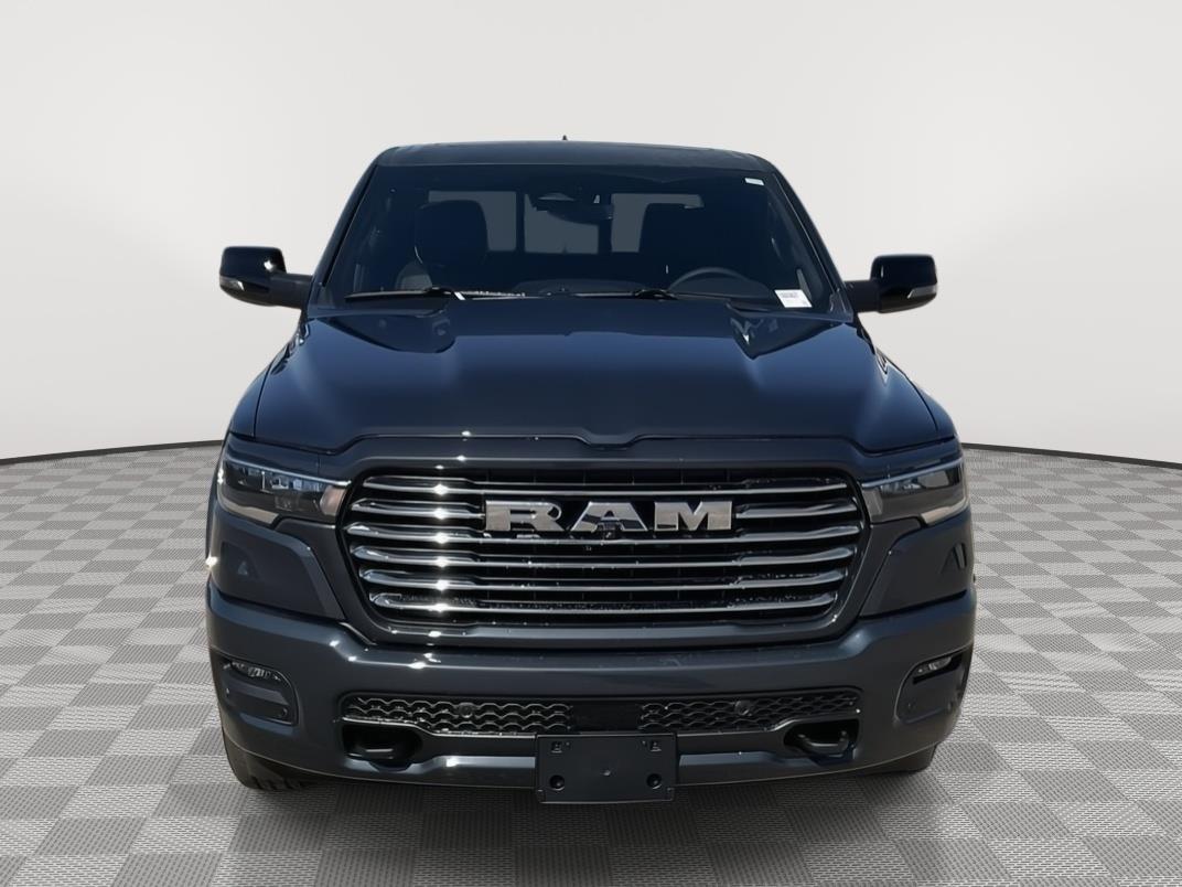 Vehicle photo 8