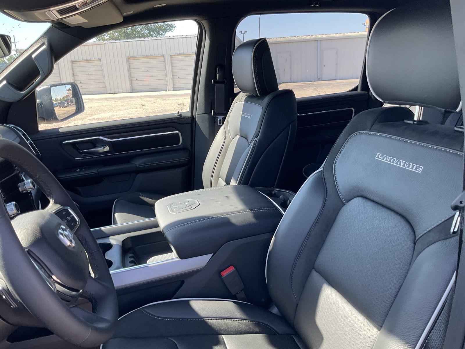 Vehicle photo 15