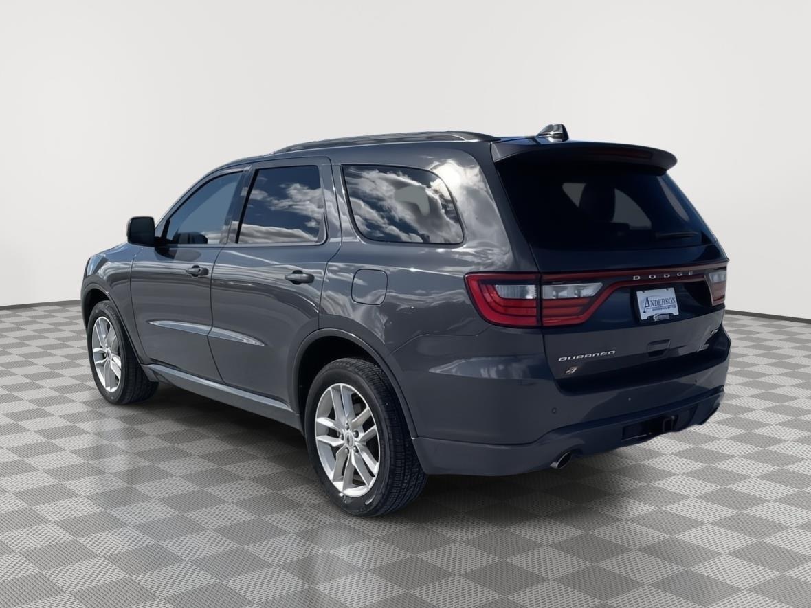 Vehicle photo 4