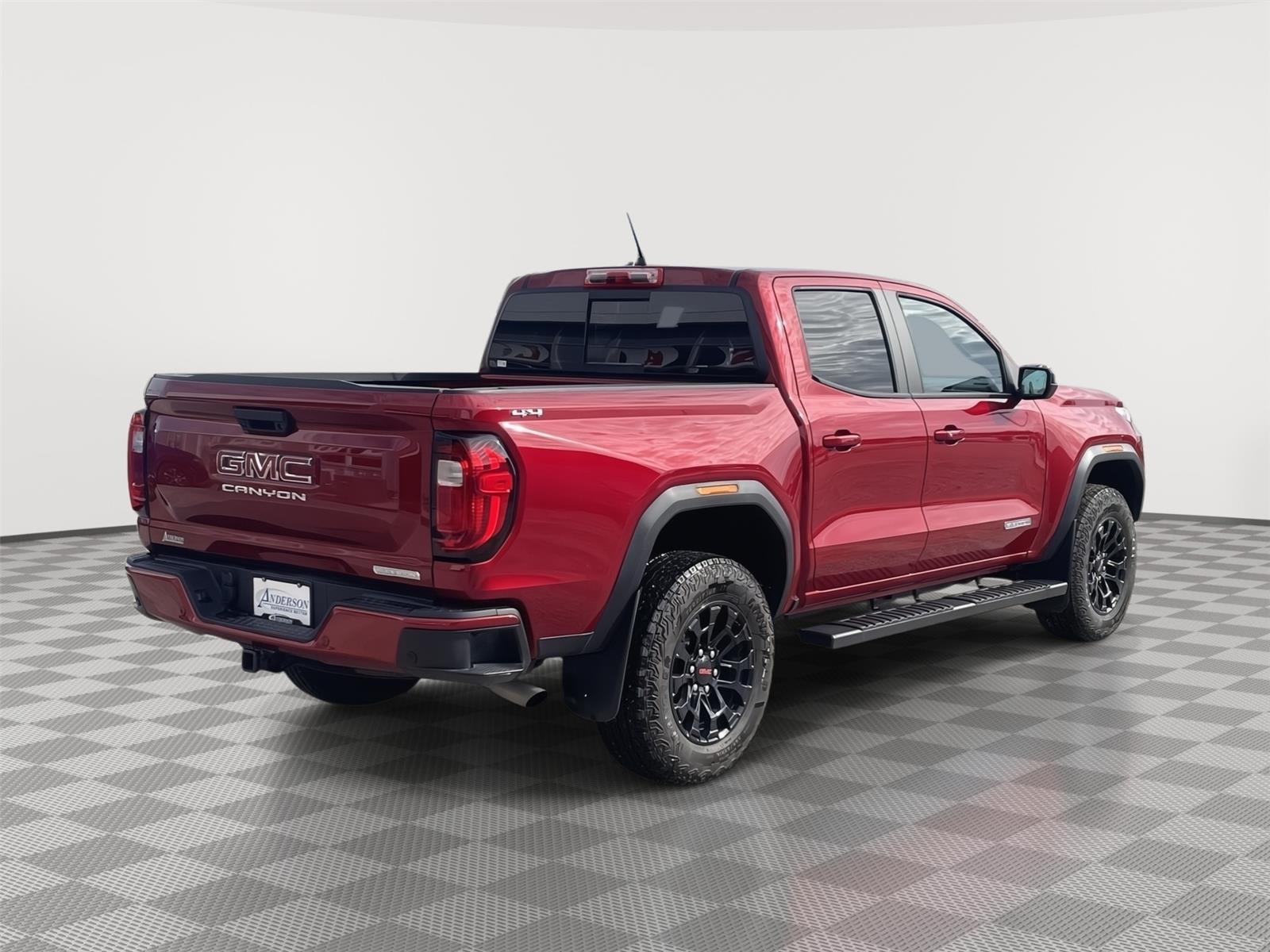 Vehicle photo 6