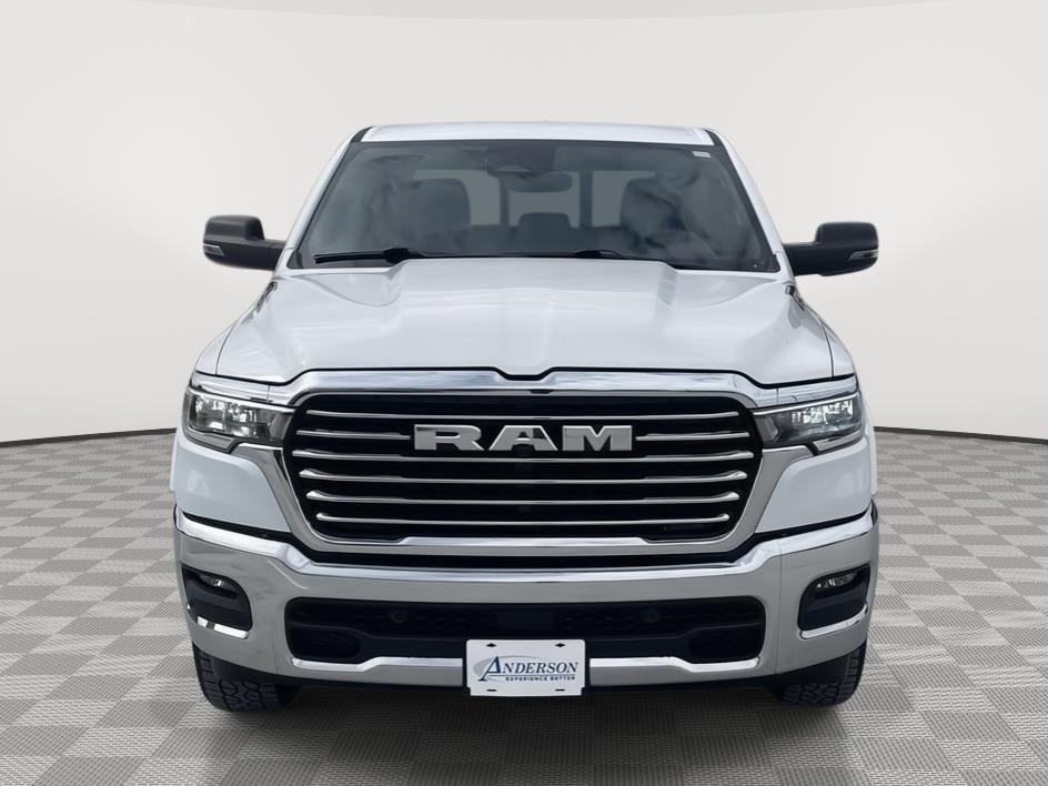 Vehicle photo 9