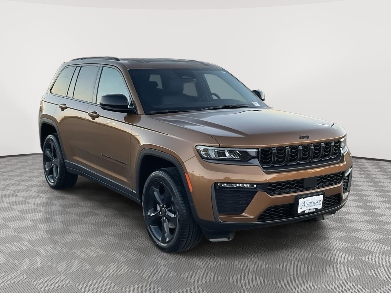 Vehicle photo 7