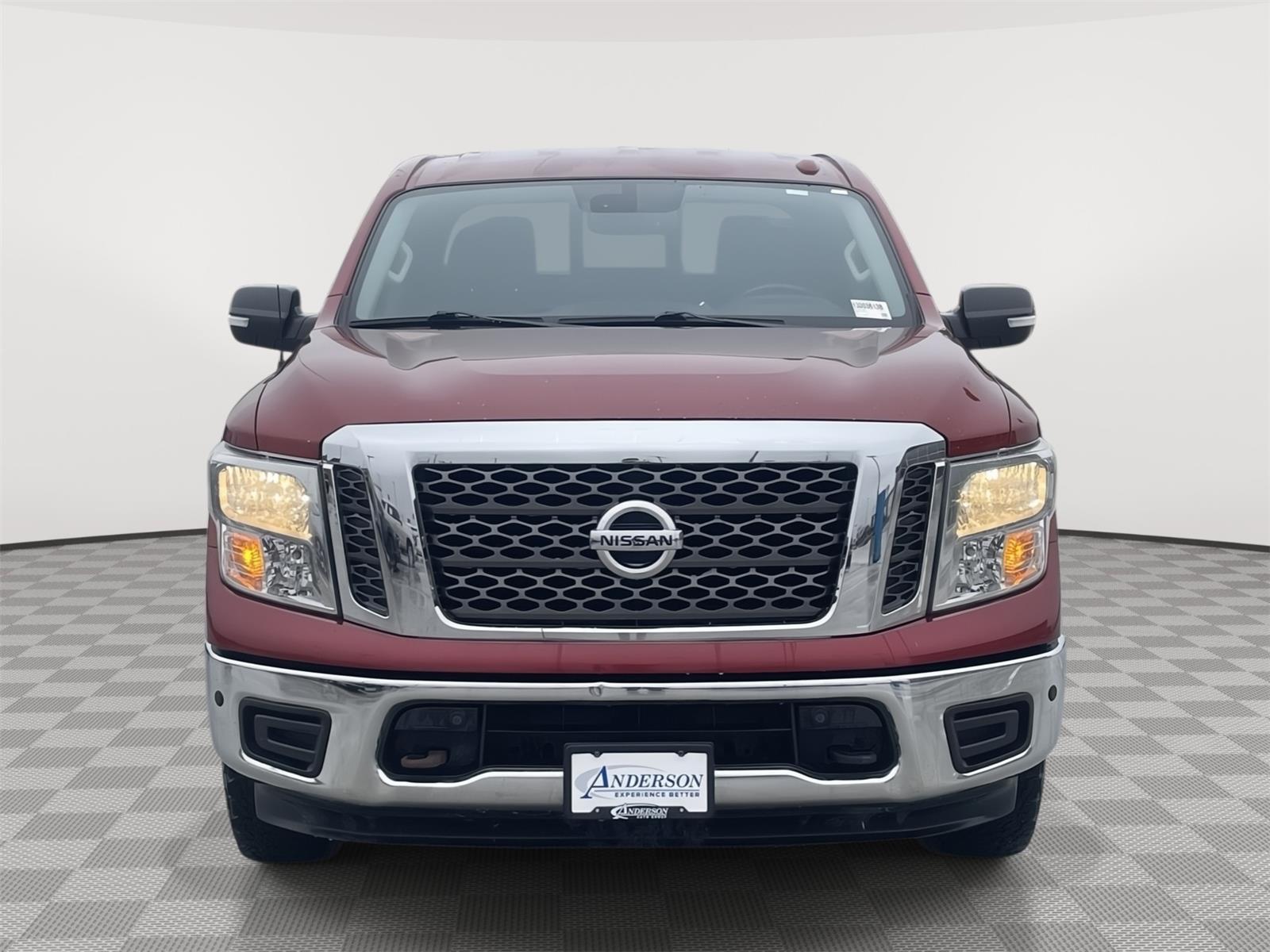 Vehicle photo 9