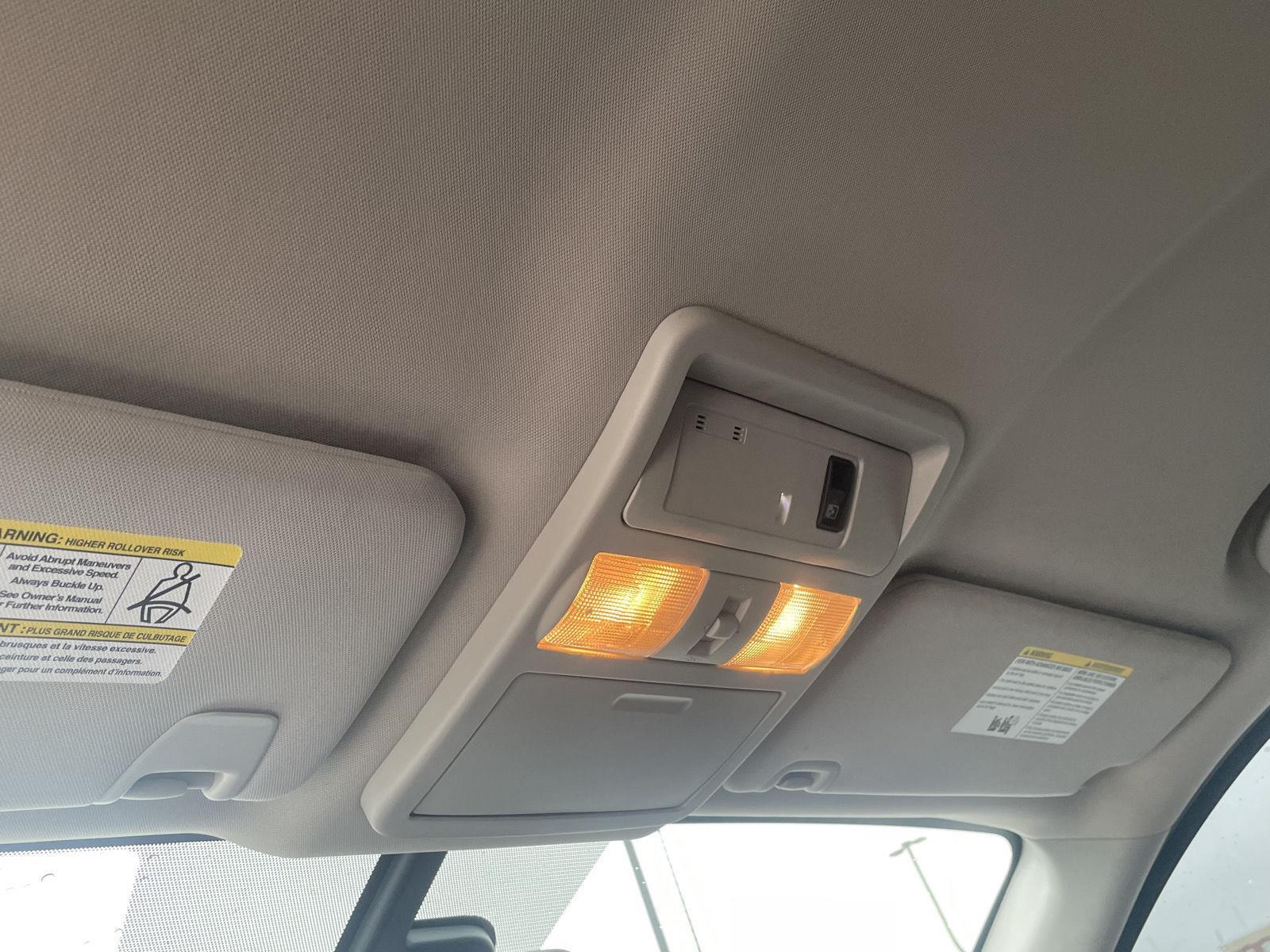 Vehicle photo 16