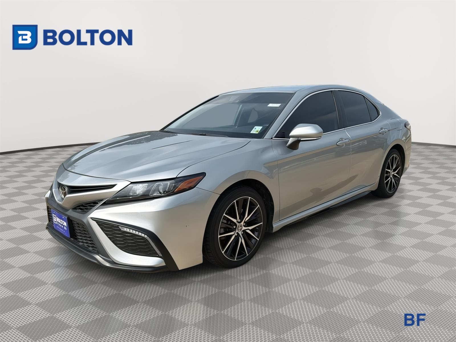 Celestial Silver Metallic 2022 Toyota Camry SE FWD Sedan Front-Wheel Drive Automatic