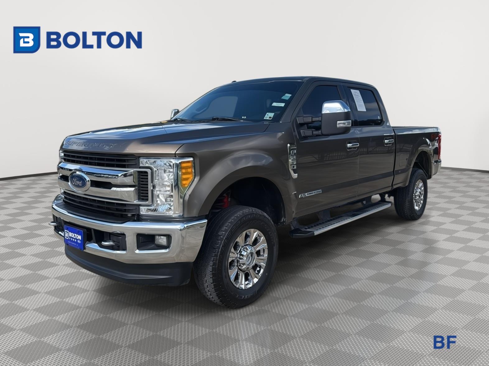  2017 Ford F-250 Super Duty XLT Crew Cab 4WD   