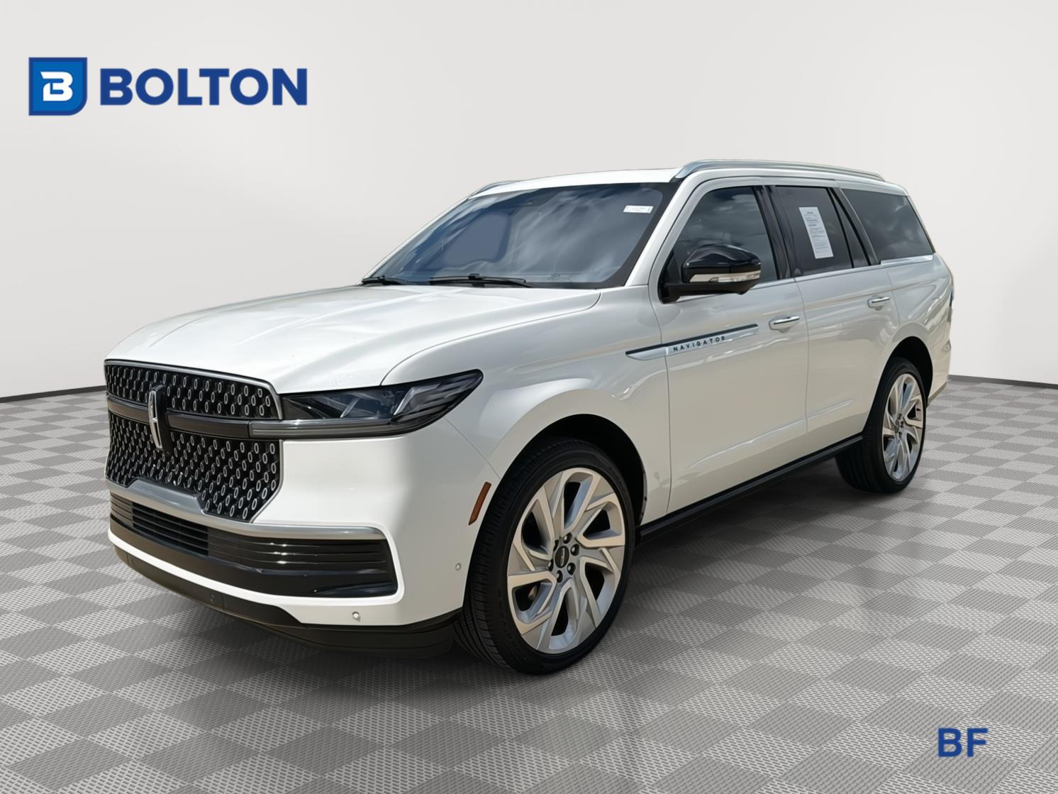 White 2025 Lincoln Navigator Reserve 4WD SUV / Crossover Four-Wheel Drive Automatic
