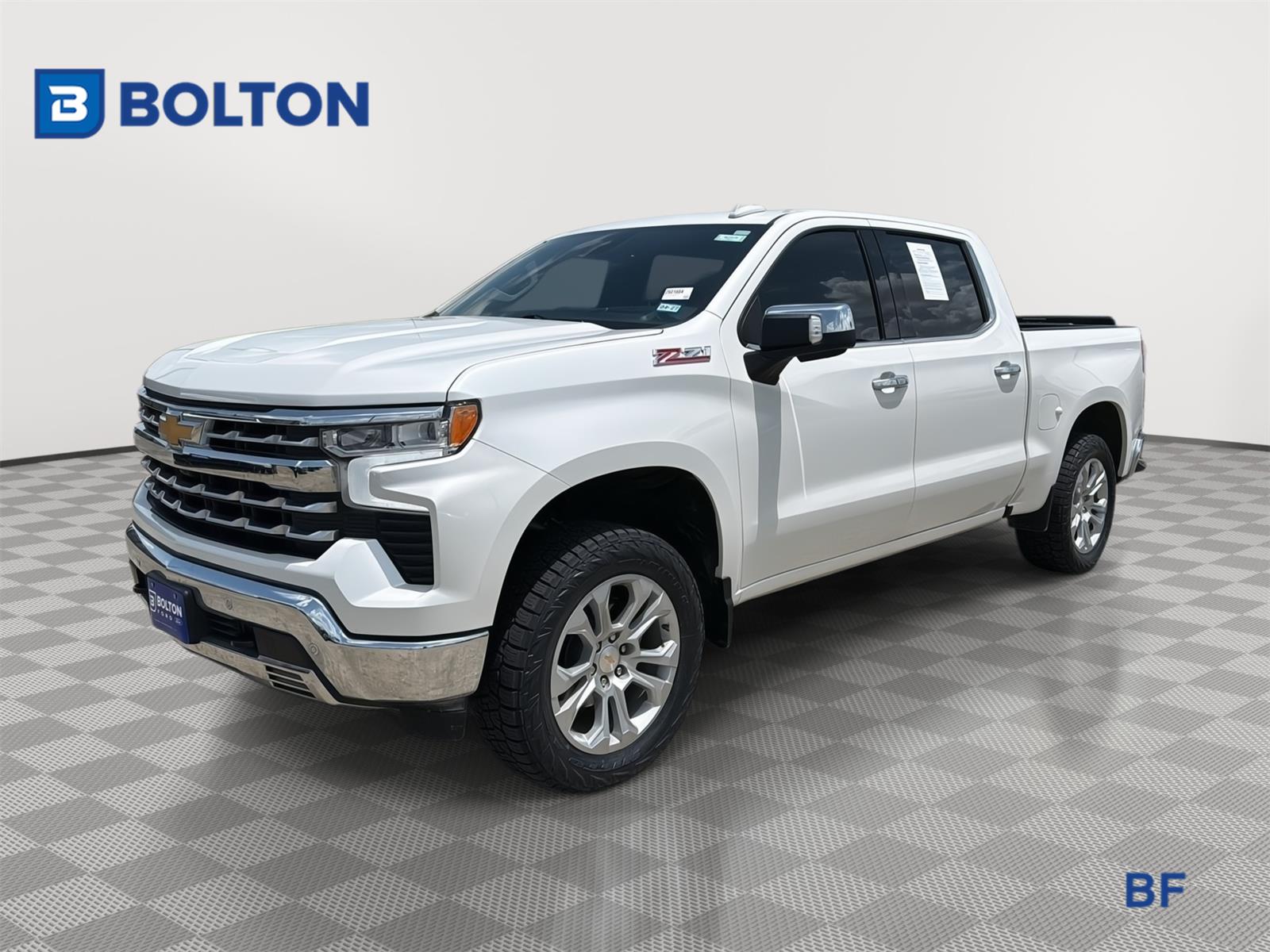 2025 Chevrolet Silverado 1500 LTZ Crew Cab 4WD