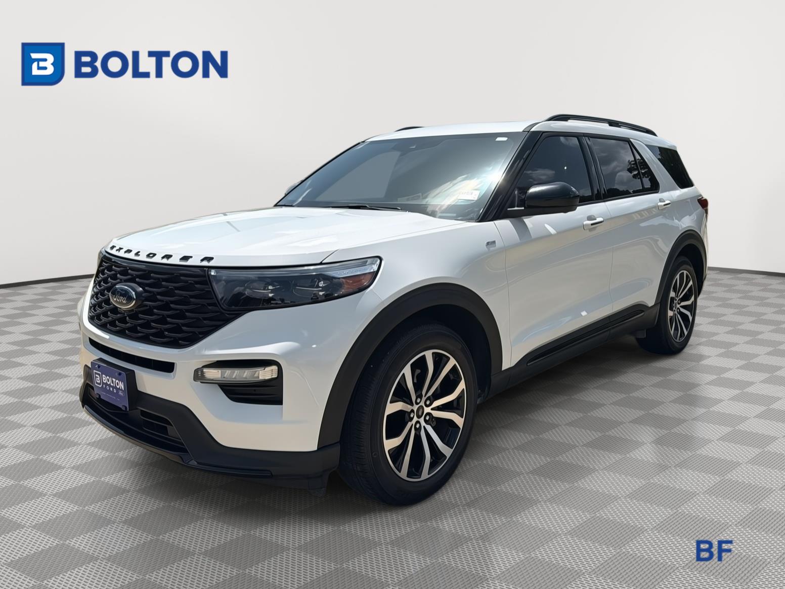 Star White Metallic Tri-Coat 2023 Ford Explorer SUV / Crossover Rear-Wheel Drive Automatic