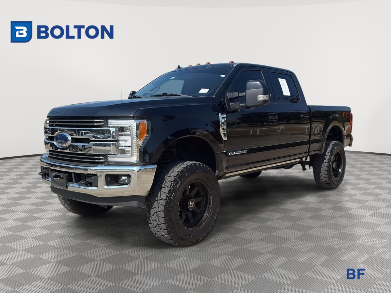 2019 Ford F-250 Super Duty Lariat Crew Cab 4WD