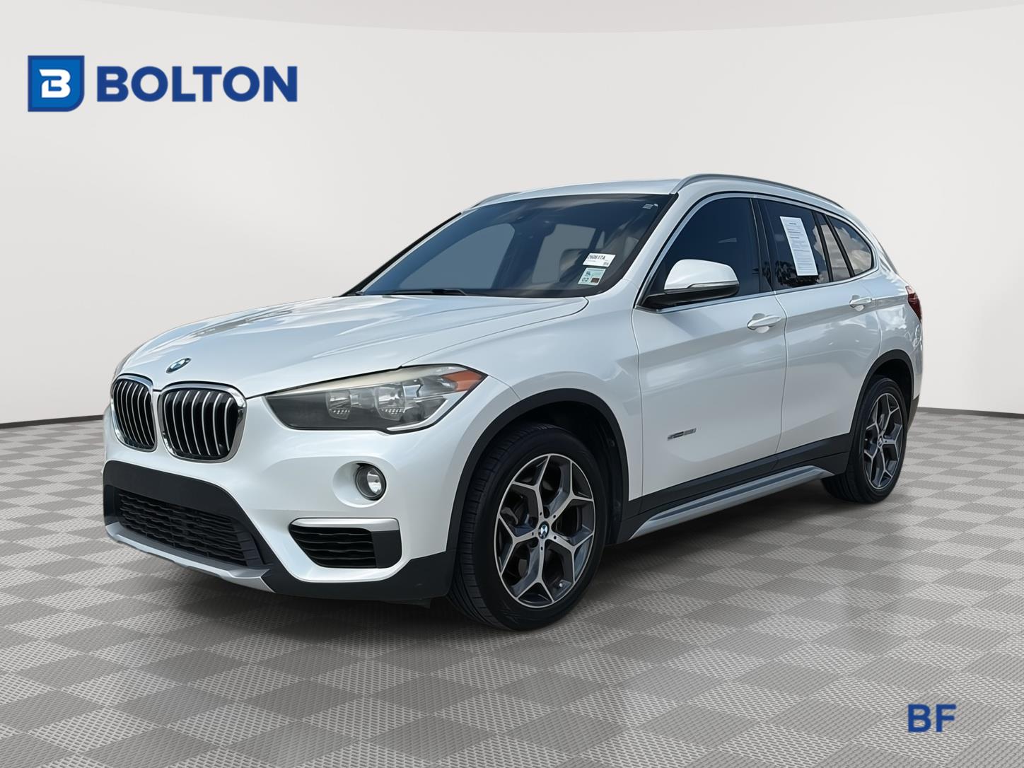 Mineral White Metallic 2018 BMW X1 SUV / Crossover Front-Wheel Drive Automatic