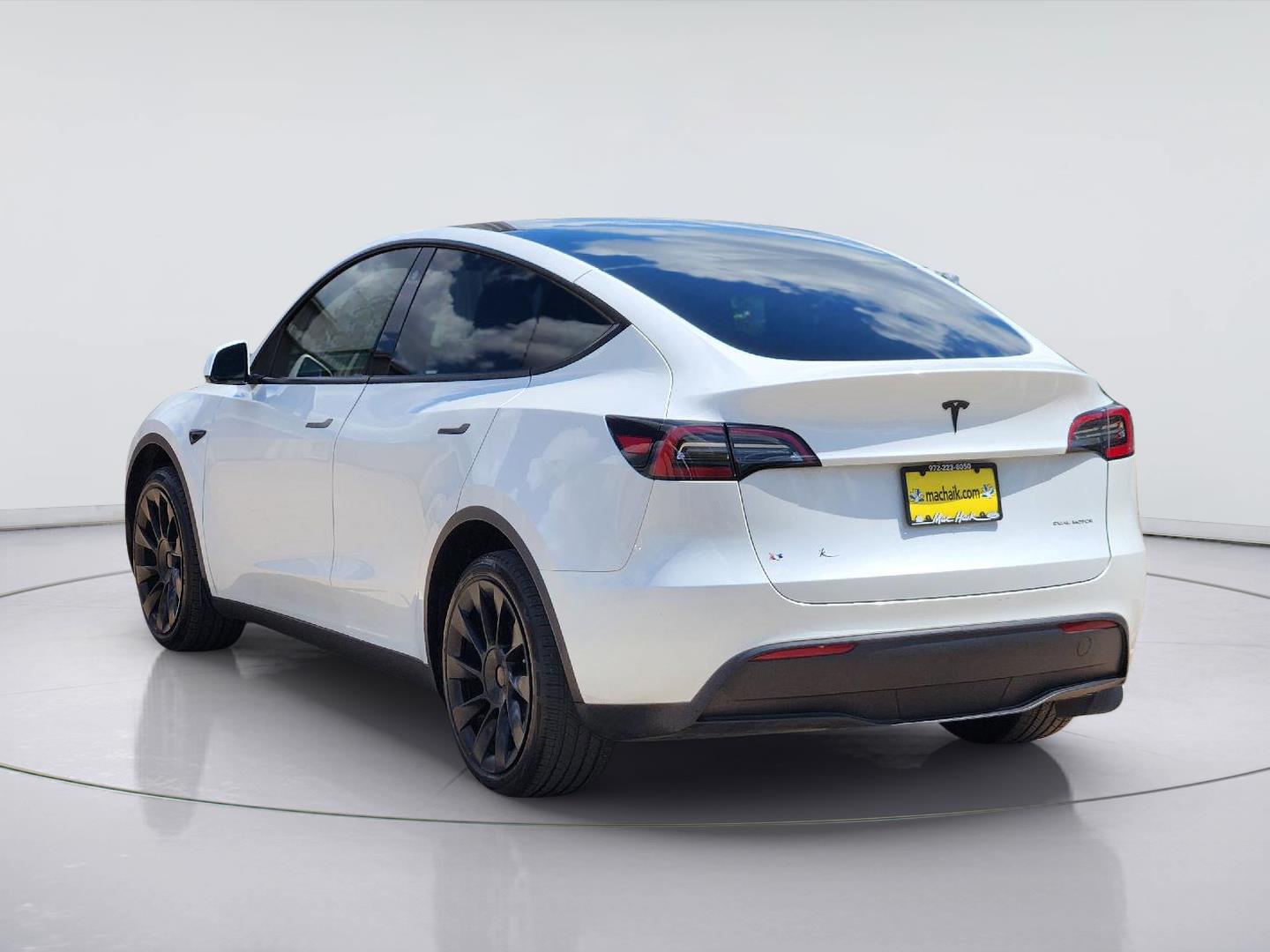 Used 2023 Pearl White Multi-Coat Tesla Long Range image 4
