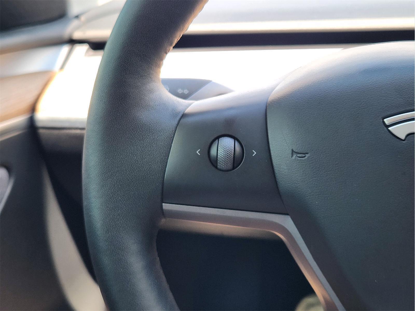 Used 2023 Pearl White Multi-Coat Tesla Long Range image 27