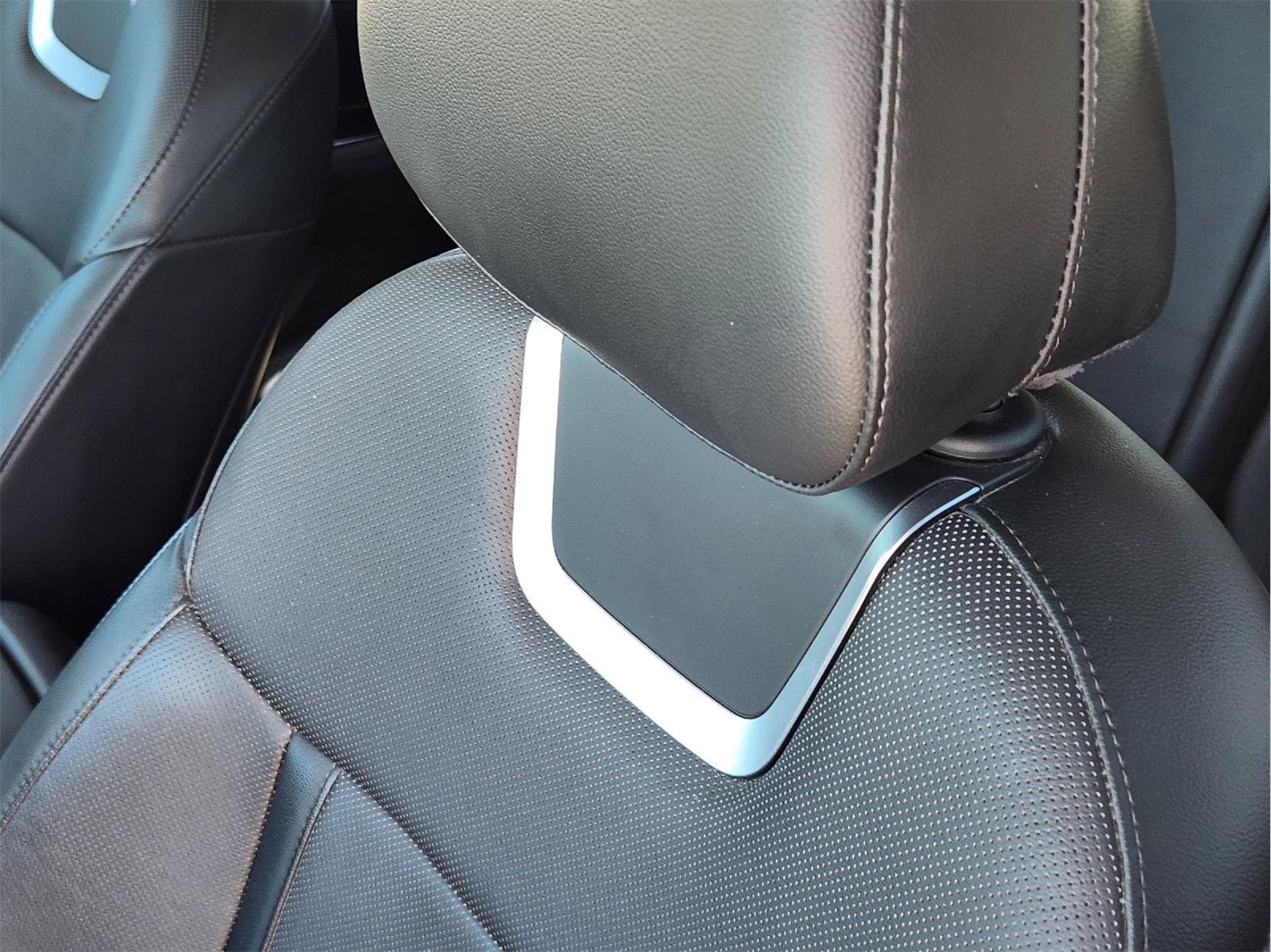 Used 2023 Amazon Gray Hyundai Limited image 14