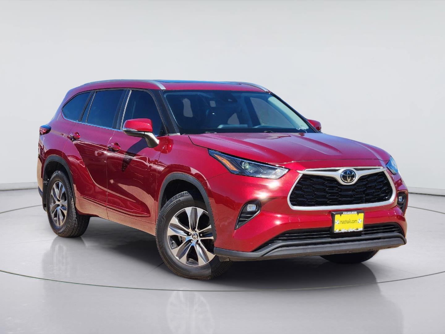 Red (Ruby Flare Pearl) 2023 Toyota Highlander SUV / Crossover Front-Wheel Drive Automatic