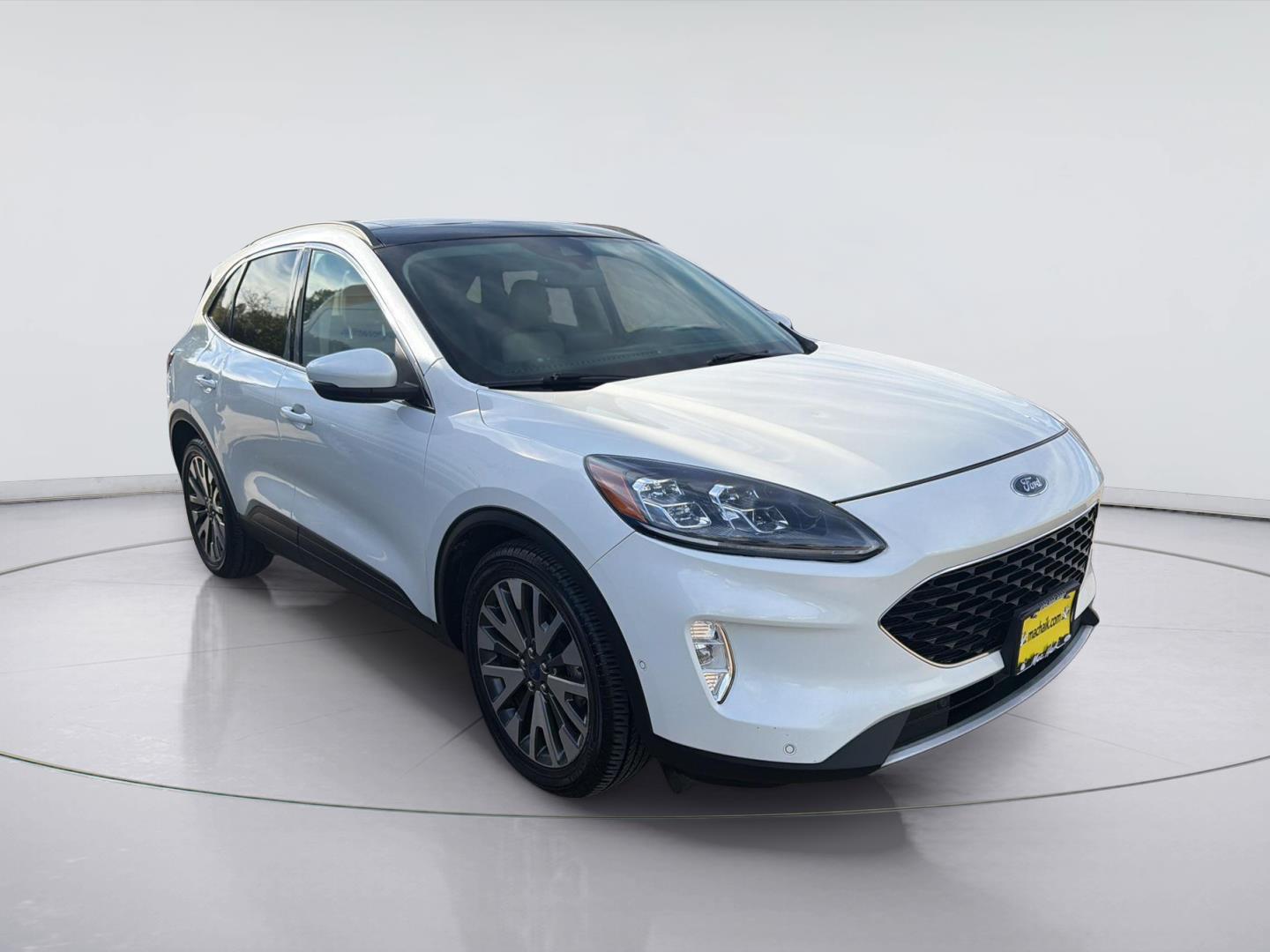 2020 Ford Escape Hybrid Titanium FWD