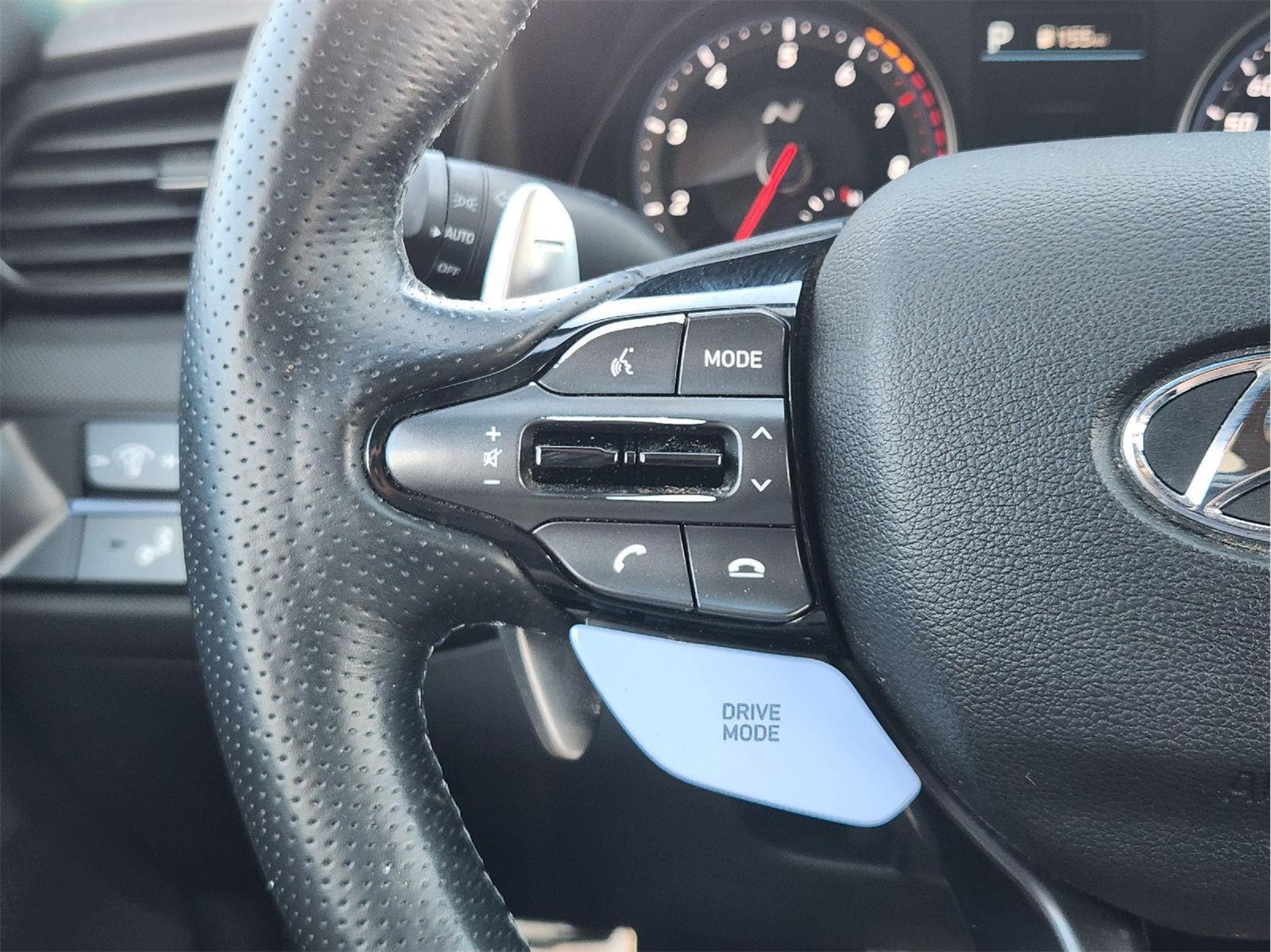 Used 2021 Racing Red Hyundai Base image 28