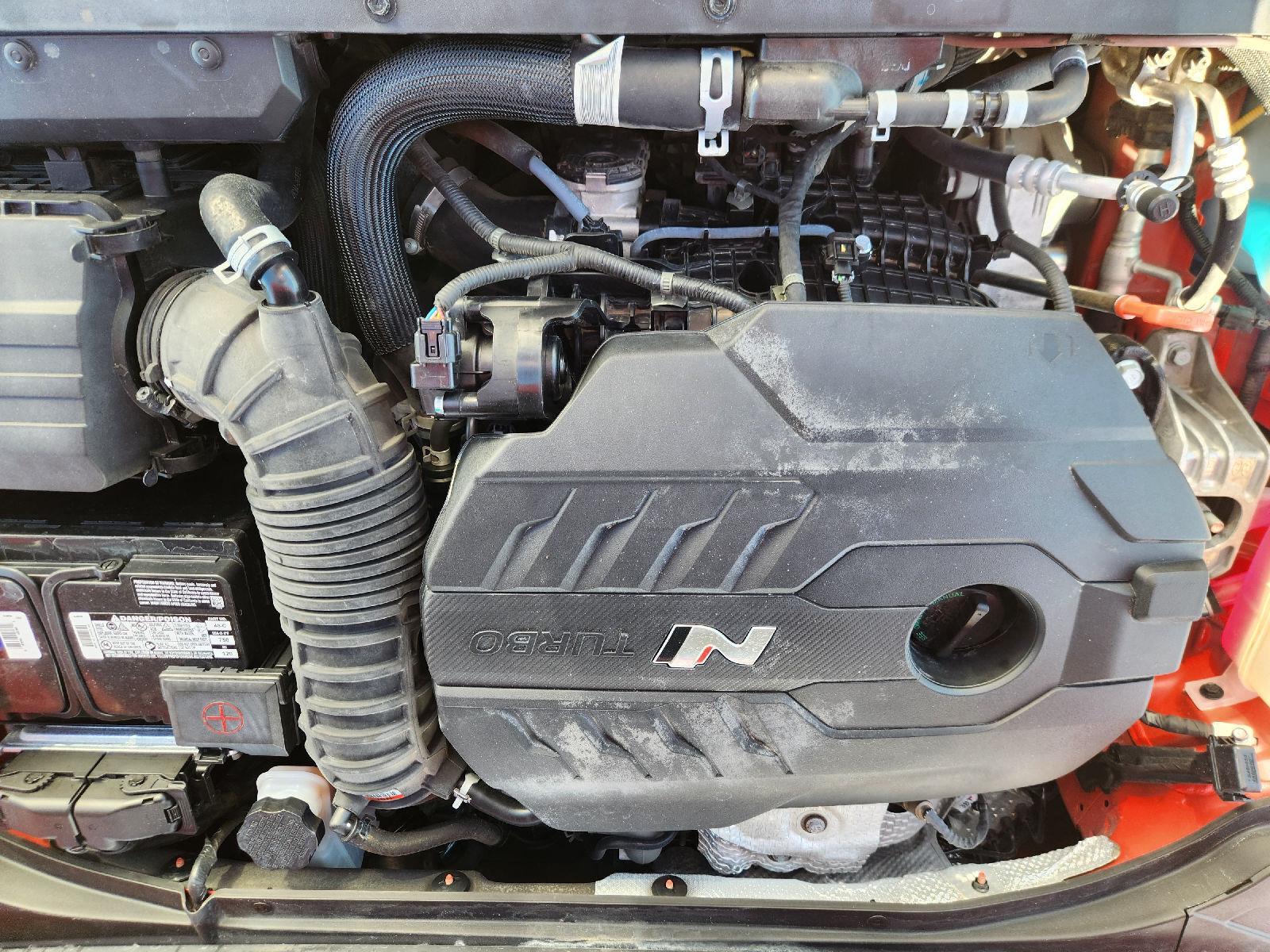 Used 2021 Racing Red Hyundai Base image 31
