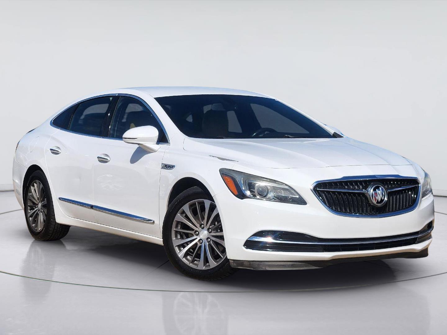 2018 Buick LaCrosse Essence FWD