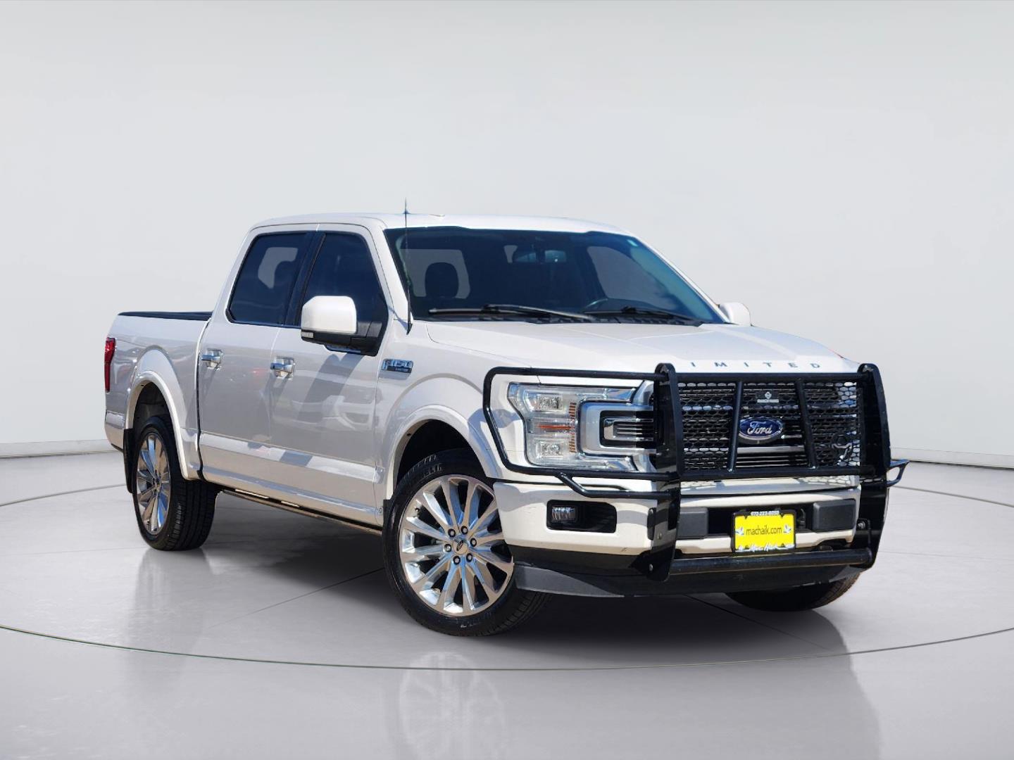 White Platinum Metallic Tri-Coat 2019 Ford F-150 Pickup Truck Four-Wheel Drive Automatic