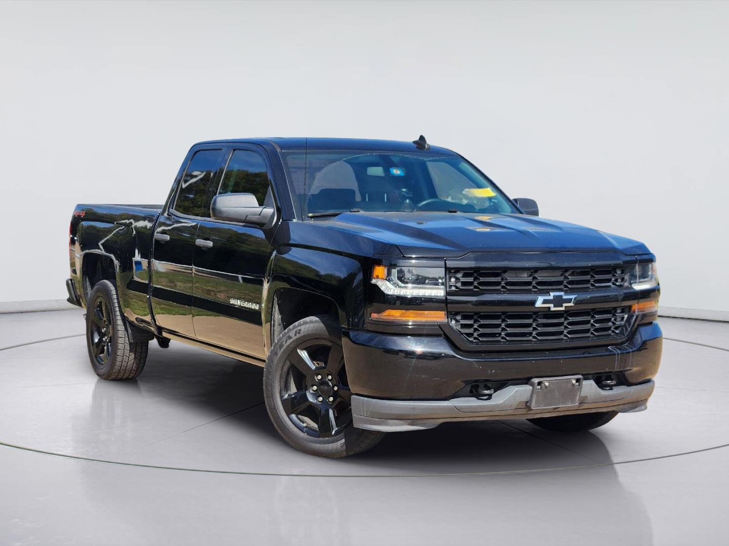 Black 2017 Chevrolet Silverado 1500 Pickup Truck Four-Wheel Drive 6-Speed Automatic