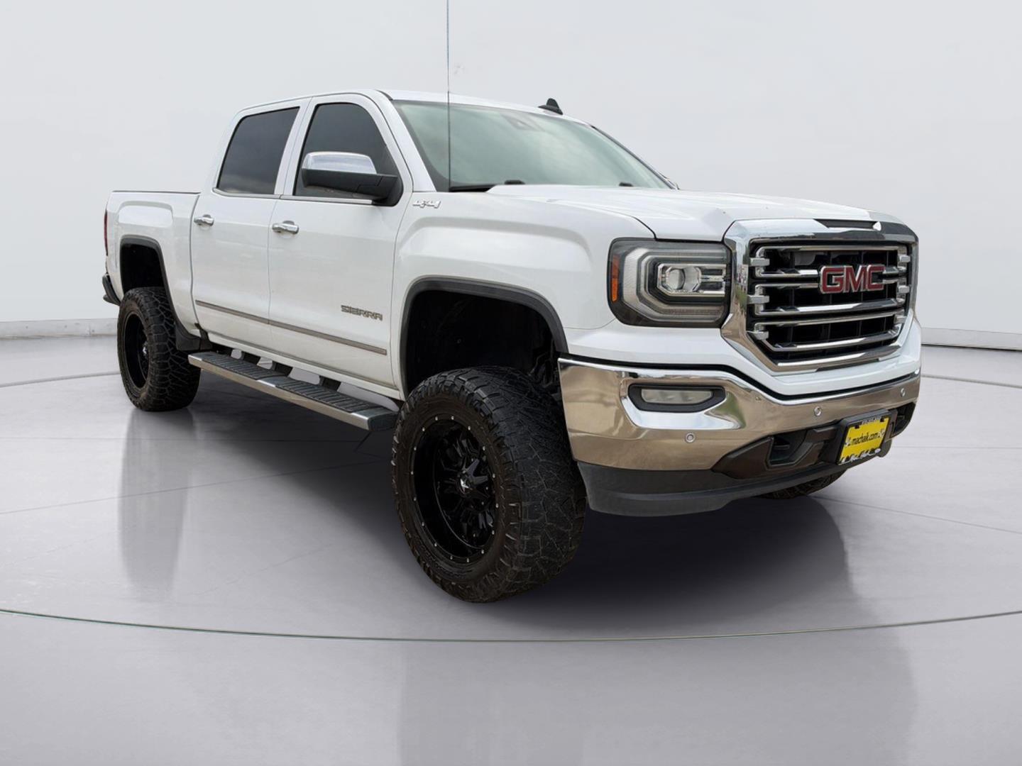2017 GMC Sierra 1500 SLT Crew Cab 4WD