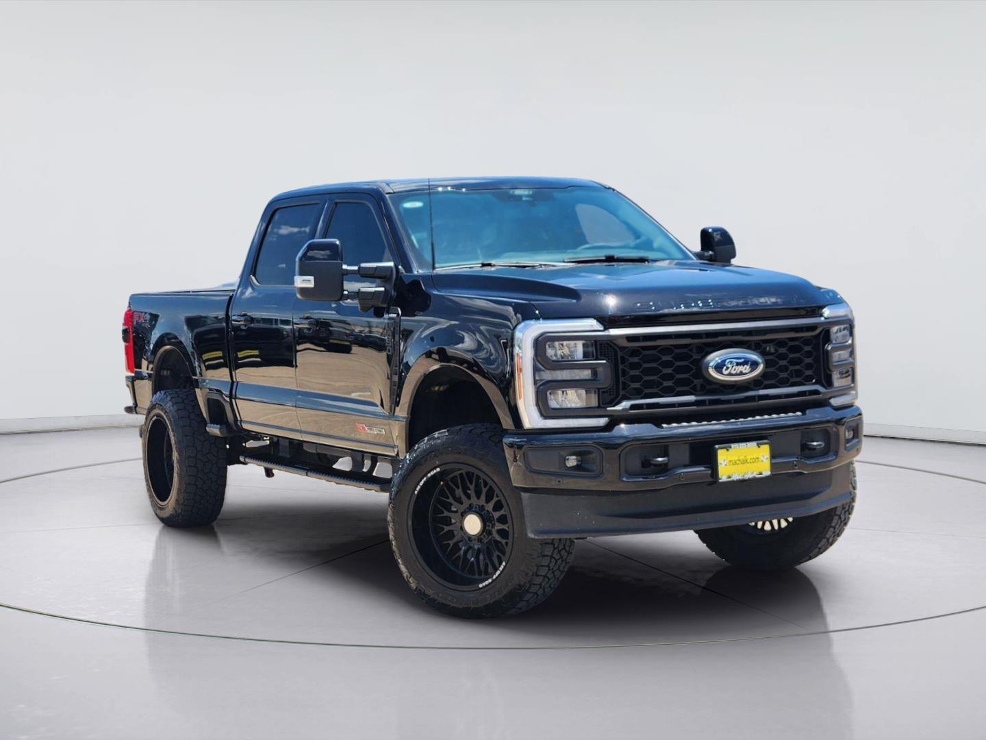 Agate Black 2024 Ford F-250 Super Duty Pickup Truck Four-Wheel Drive Automatic