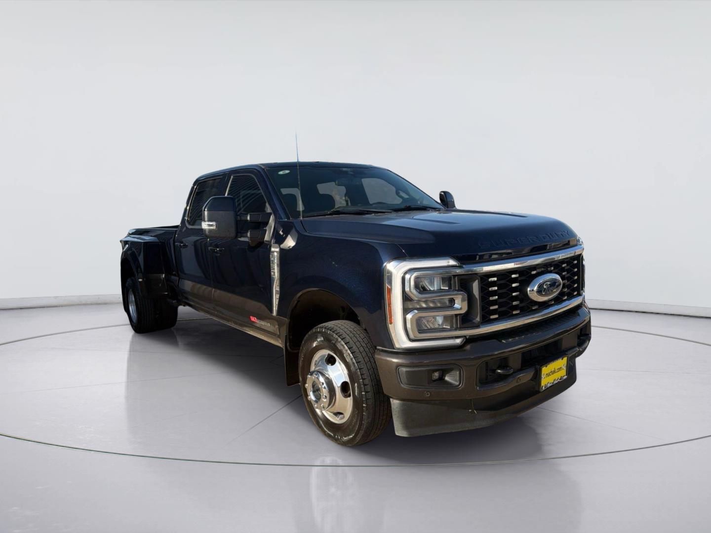 Antimatter Blue/Darkened Bronze 2024 Ford F-350 Super Duty Pickup Truck Four-Wheel Drive Automatic
