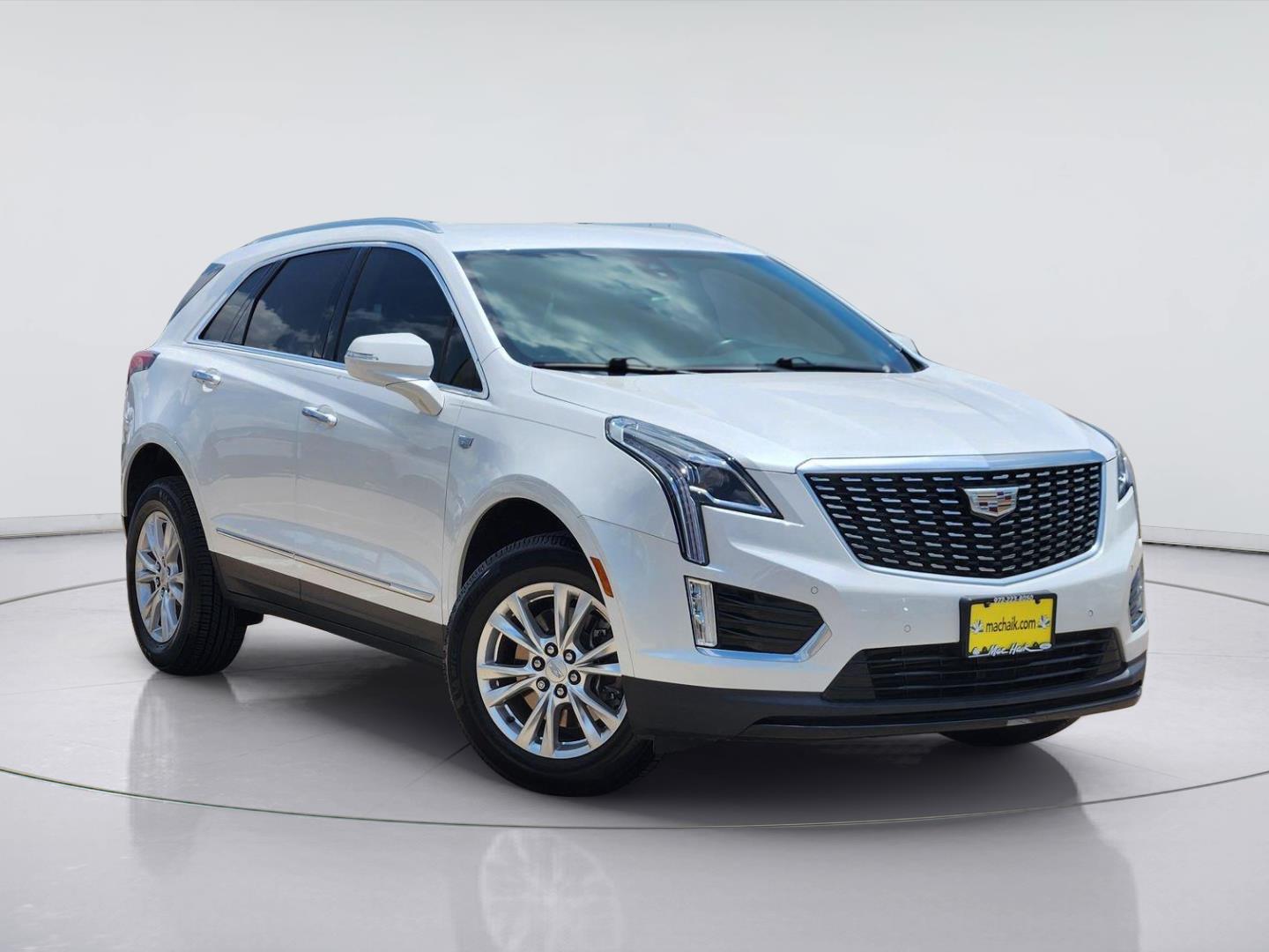 Crystal White Tricoat 2022 Cadillac XT5 SUV / Crossover Four-Wheel Drive 9-Speed Automatic