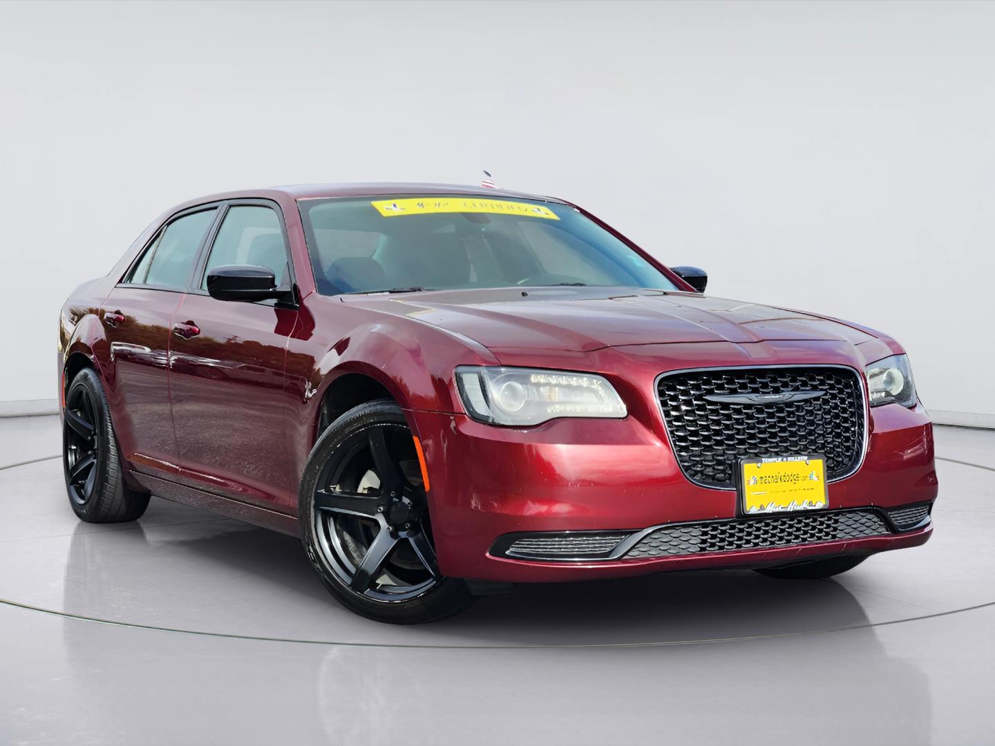 Velvet Red Pearlcoat 2022 Chrysler 300 Sedan Rear-Wheel Drive 8-Speed Automatic