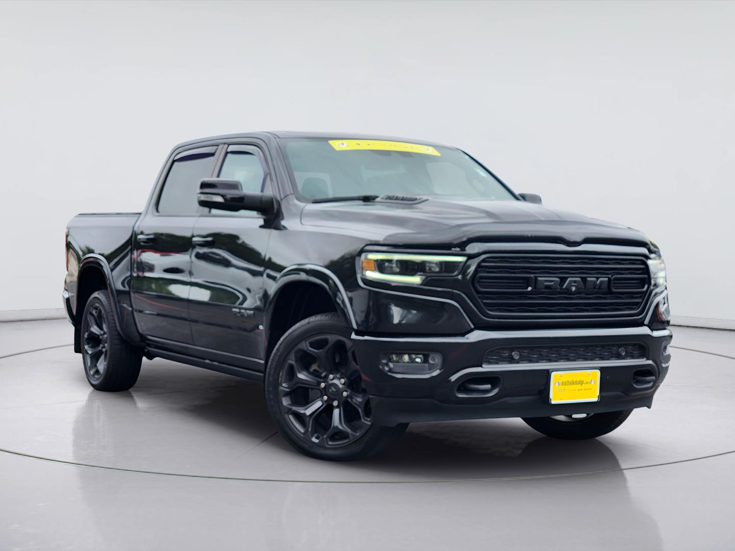 Diamond Black Crystal Pearlcoat 2021 RAM 1500 Pickup Truck Four-Wheel Drive 8-Speed Automatic