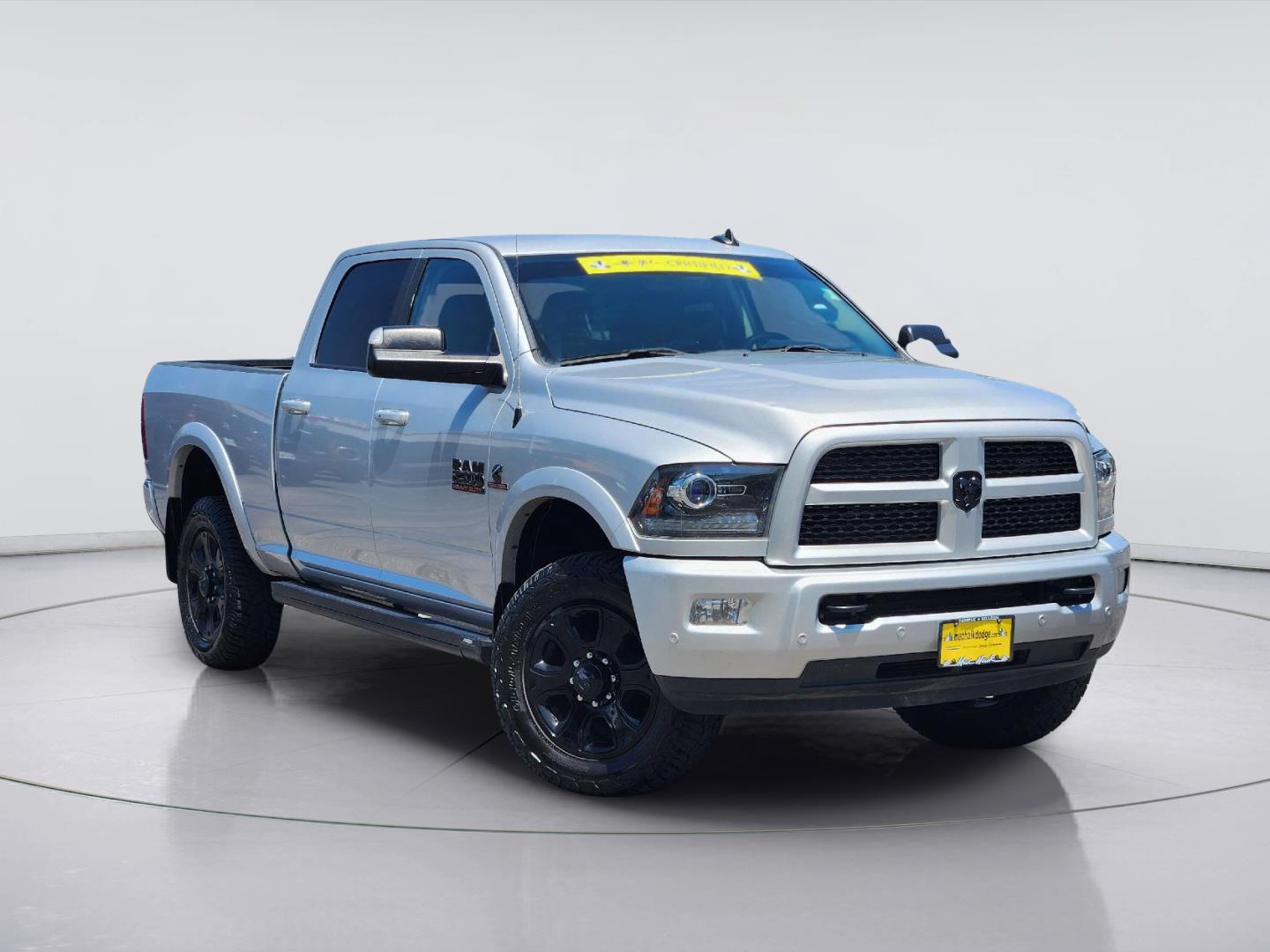  2016 RAM 2500 Laramie Crew Cab 4WD   