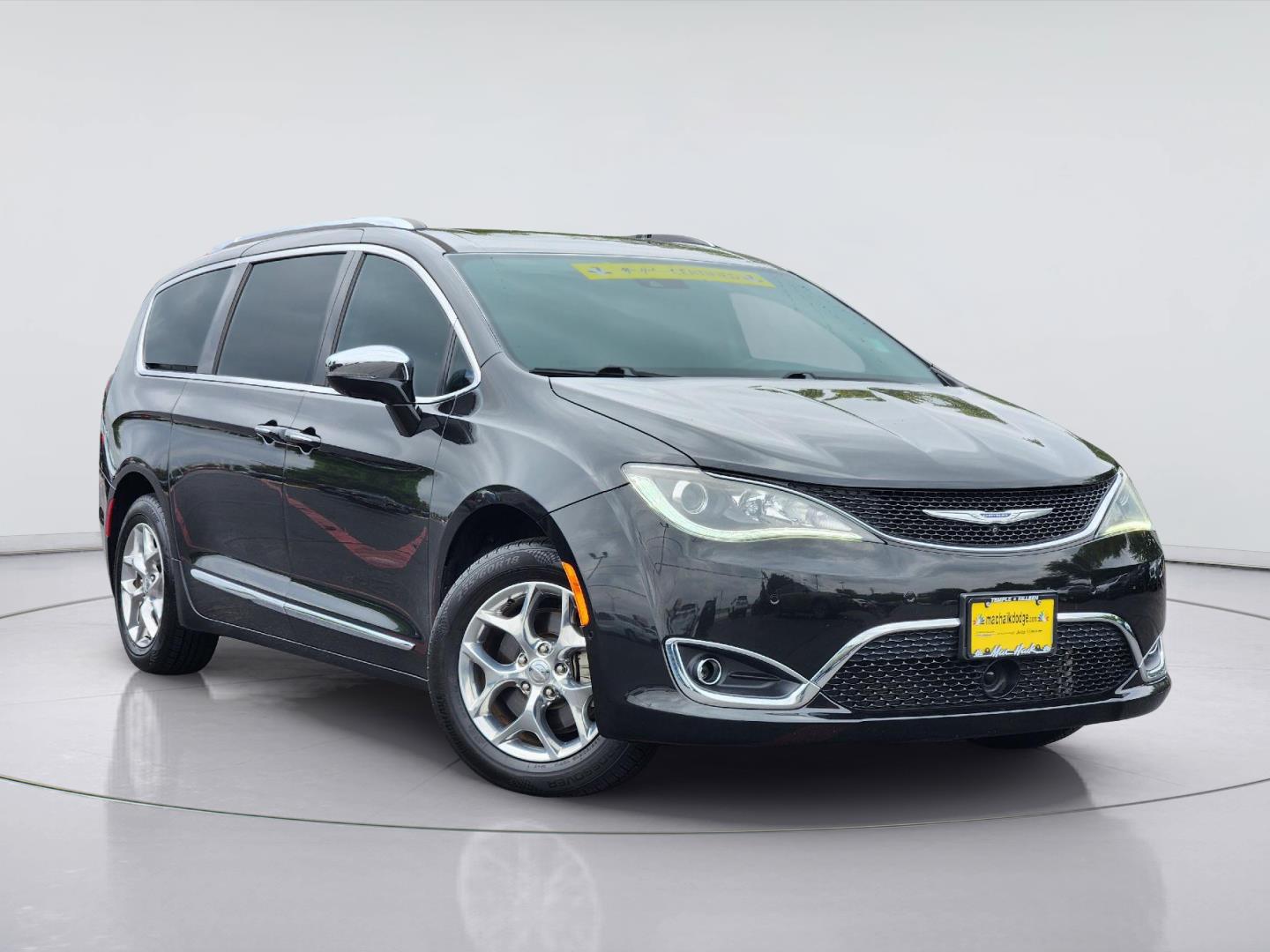 2018 Chrysler Pacifica Limited FWD