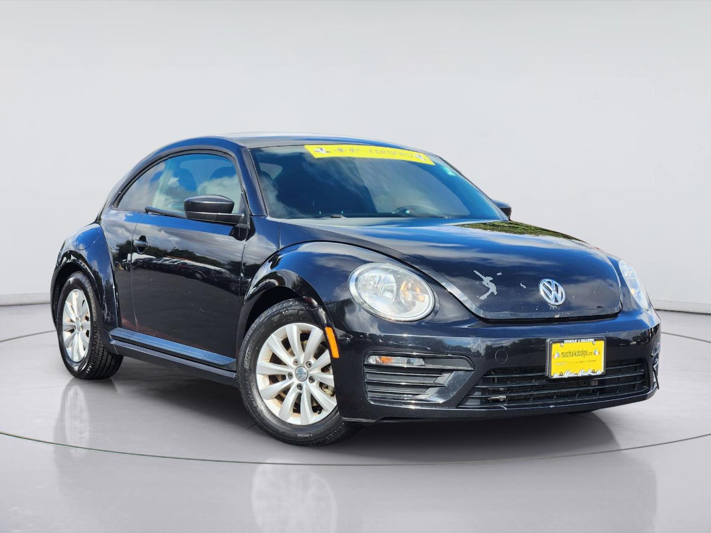 2018 Volkswagen Beetle 2.0T S Hatchback FWD