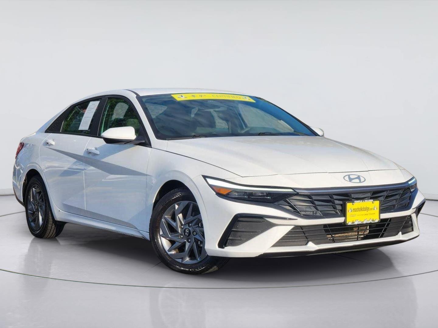 Serenity White 2024 Hyundai Elantra Sedan Front-Wheel Drive Continuously Variable Transmission