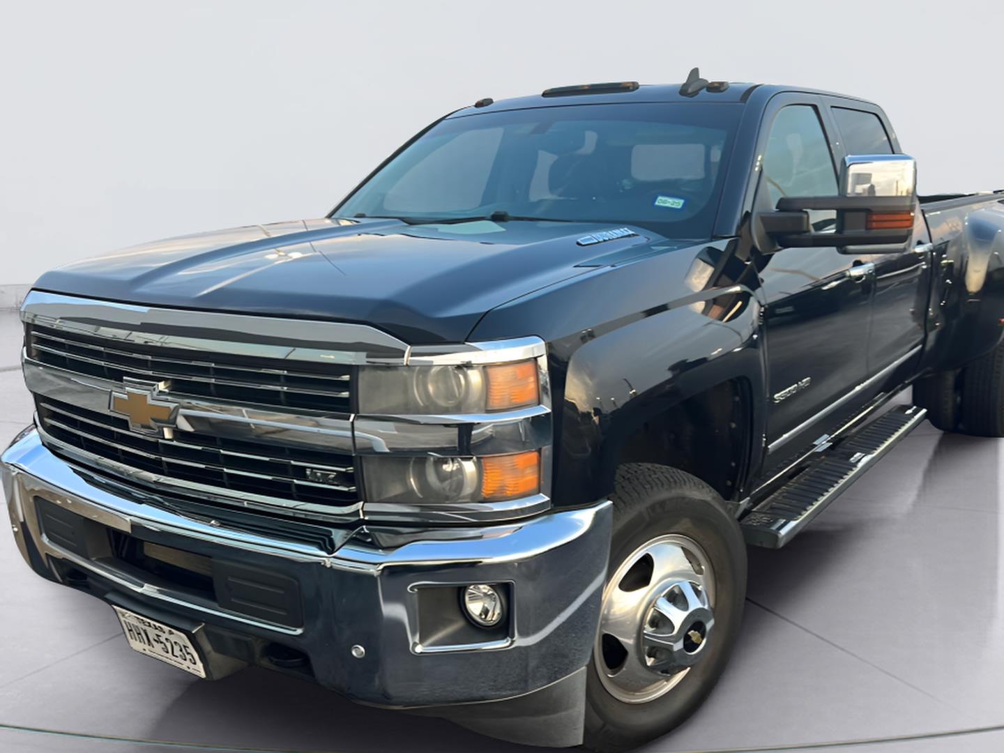 Black 2015 Chevrolet Silverado 3500HD Pickup Truck Four-Wheel Drive 6-Speed Automatic