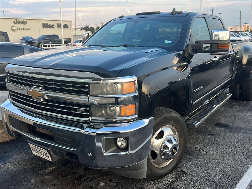 Black 2015 Chevrolet Silverado 3500HD Pickup Truck Four-Wheel Drive 6-Speed Automatic