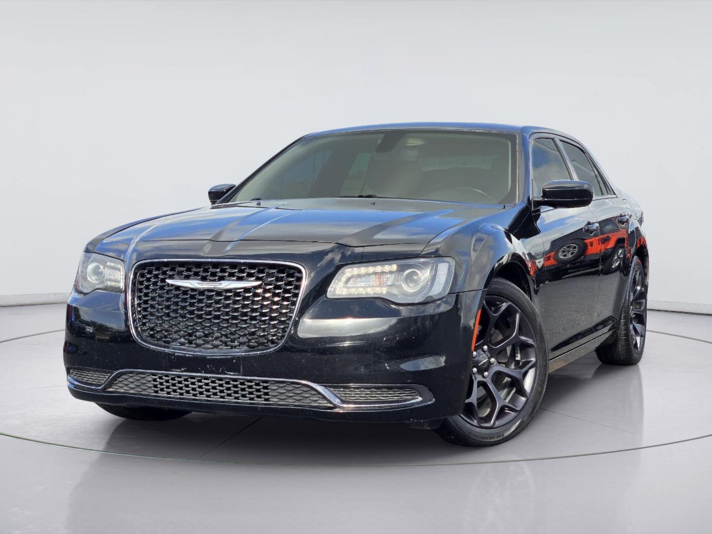 Gloss Black 2019 Chrysler 300 Sedan Rear-Wheel Drive 8-Speed Automatic