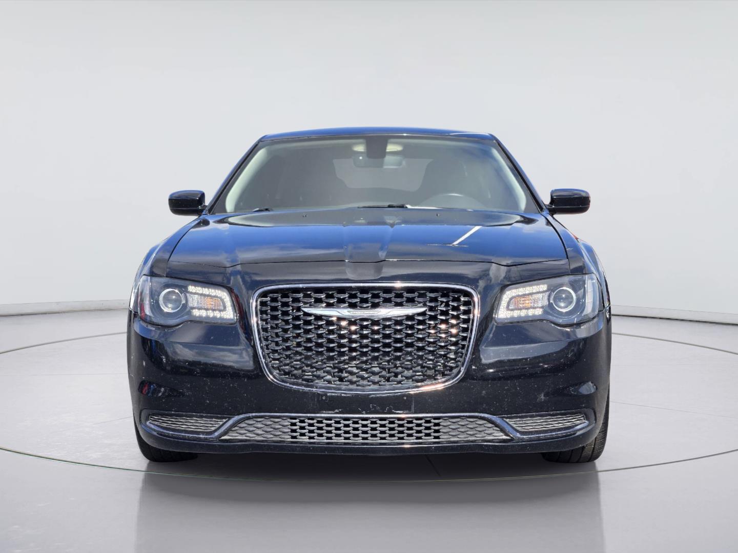 2019 Chrysler 300 Touring at Mac Haik CDJR North Houston
