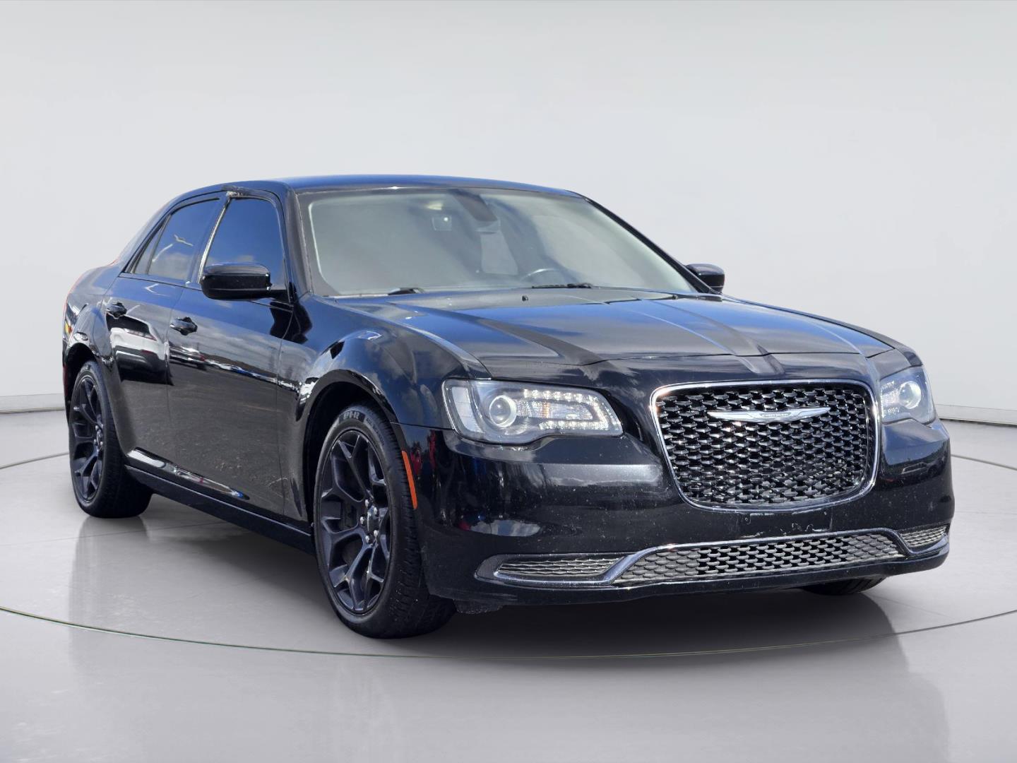 2019 Chrysler 300 Touring at Mac Haik CDJR North Houston